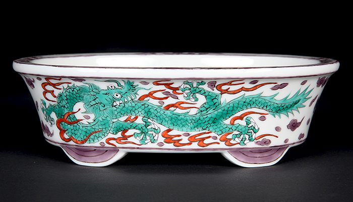 平安泉山五彩雲龍図楕円鉢