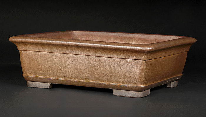 行山外縁上下帯長方鉢