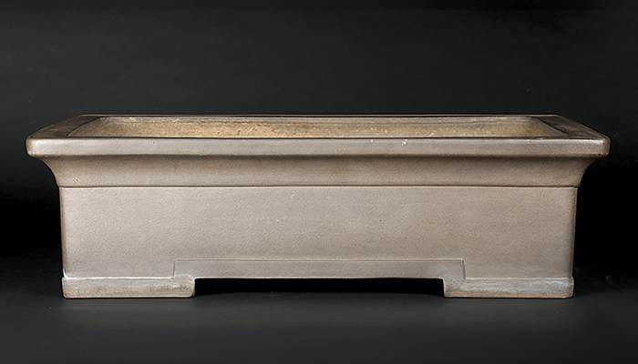 行山外縁上帯長方鉢